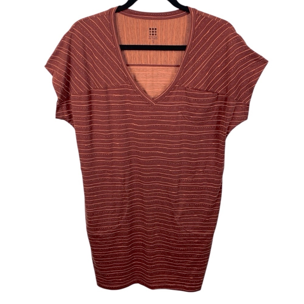 Title Nine sz S Hiolani V-Neck T-Shirt Dress Brick Red Coral Painted Stripe